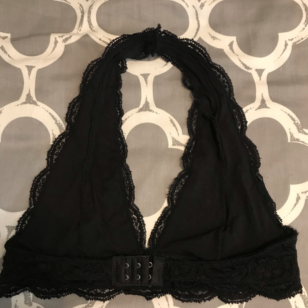 Lace Halter Bra - Picture 2 of 2
